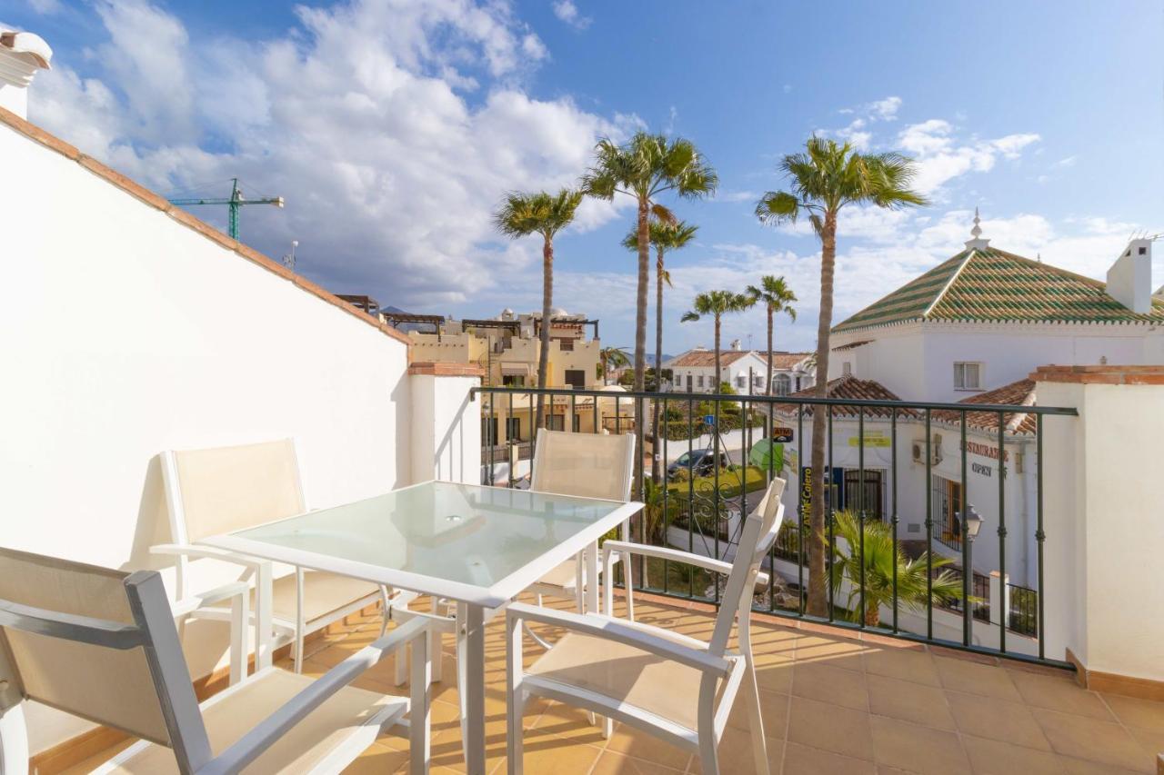 Apt Nerja Chimenea With Ocean View, A/C, & Fiber Apartment Luaran gambar