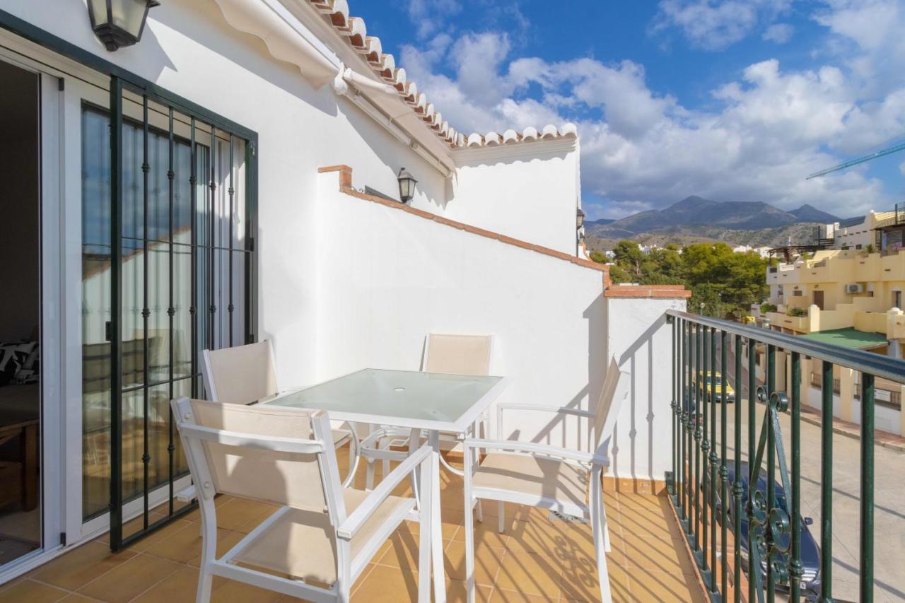 Apt Nerja Chimenea With Ocean View, A/C, & Fiber Apartment Luaran gambar